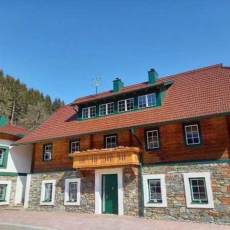 Landhaus Gruenjuwel Himmelberg Buitenkant foto