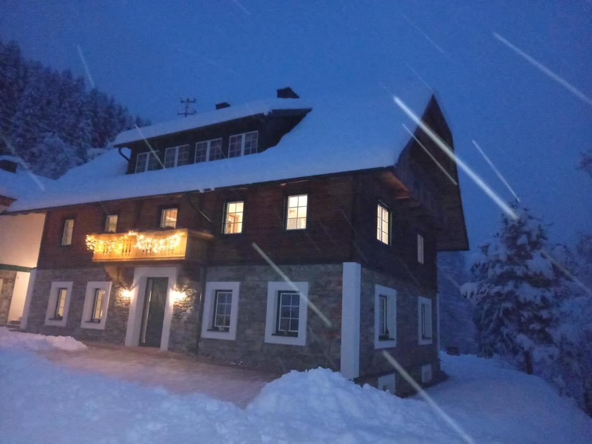 Landhaus Gruenjuwel Himmelberg Buitenkant foto