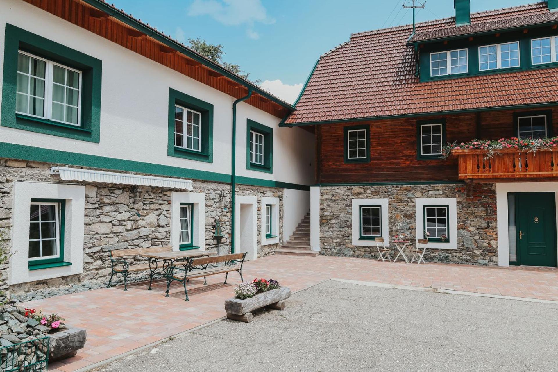 Landhaus Gruenjuwel Himmelberg Buitenkant foto