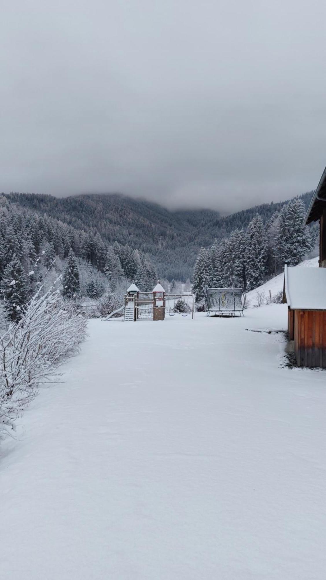 Landhaus Gruenjuwel Himmelberg Buitenkant foto